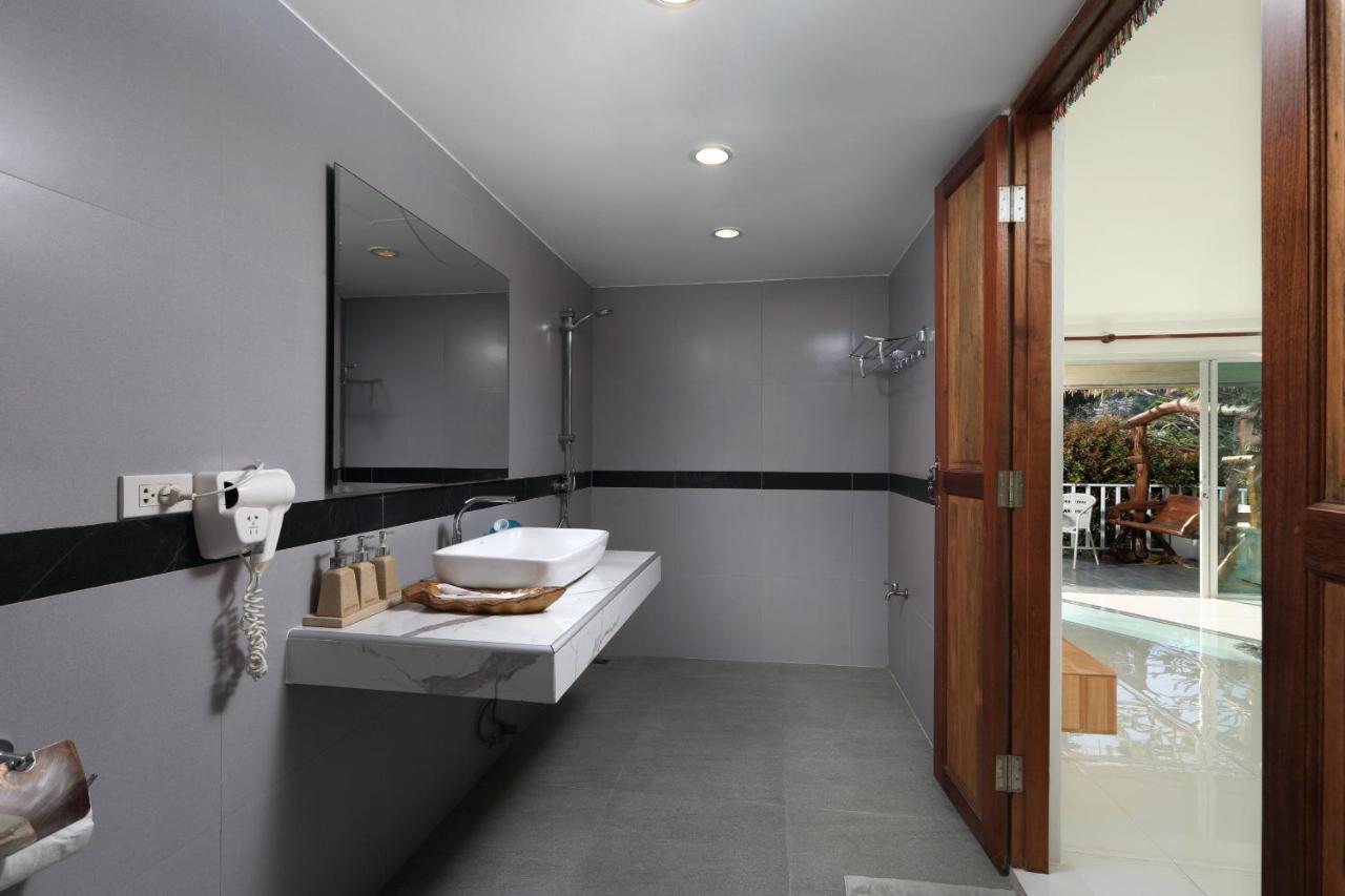 Daydream Villa Resort Phuket Bagian luar foto