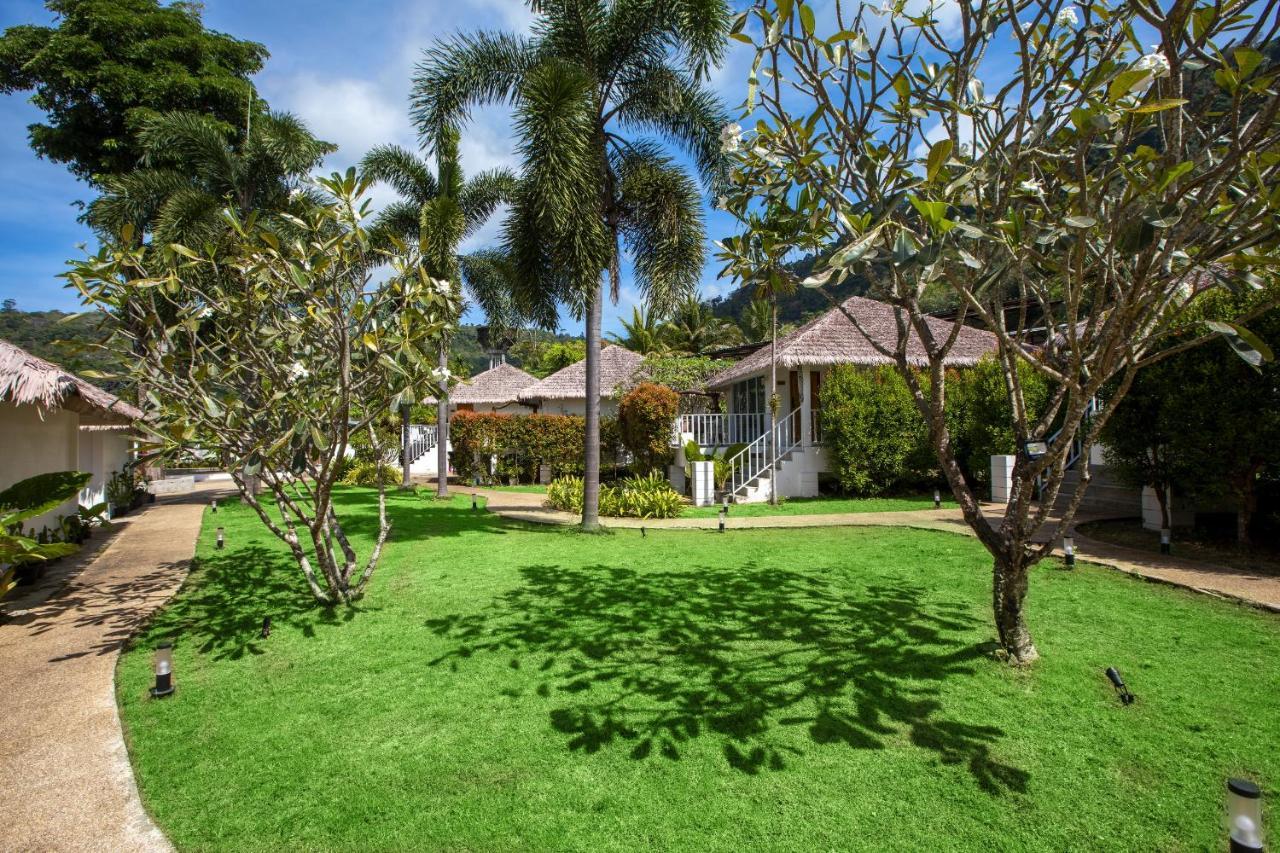 Daydream Villa Resort Phuket Bagian luar foto