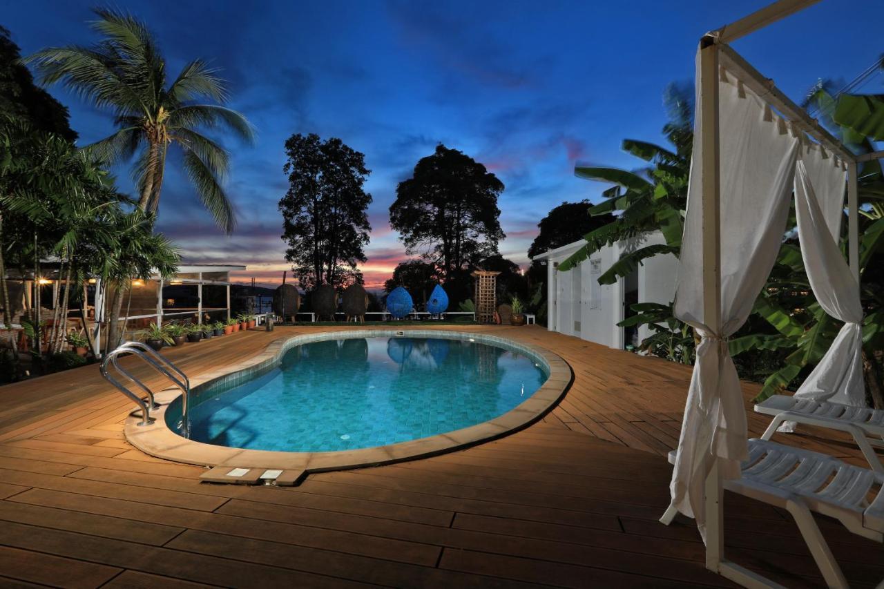 Daydream Villa Resort Phuket Bagian luar foto